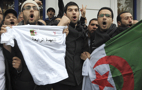 Dernier round mouvementé pour Bouteflika