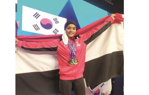 Neama, seule haltérophile égyptienne à décrocher une médaille aux Championnats du monde.