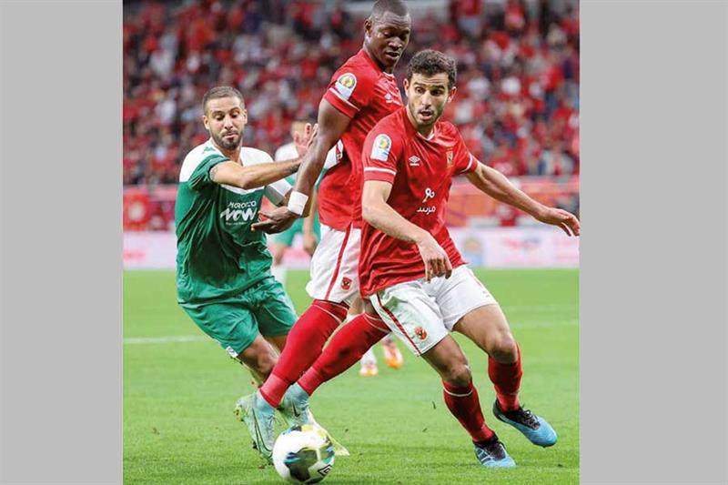 Ahli a réalisé une victoire difficile contre les Marocains de Raja lors de la Supercoupe d