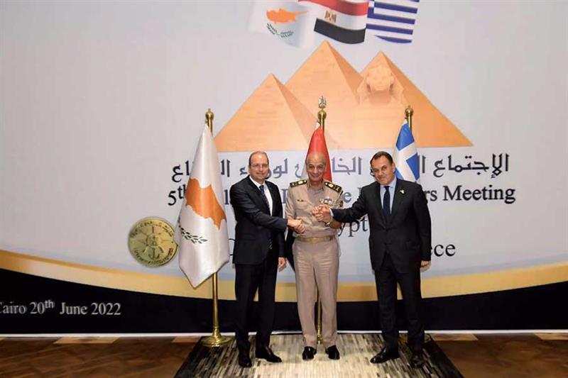 Egypte-Chypre-Grèce Réunion tripartite des ministres de la Défense