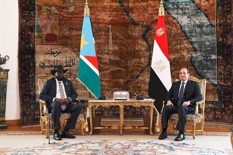 Le président Sissi reçoit son homologue sud-soudanais Salva Kiir