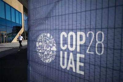 A la COP28, le nucléaire et les renouvelables en vedettes, avant le combat sur les fossiles
