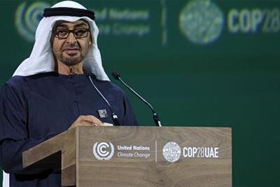 COP28: les Emirats lancent un fonds privé géant de 30 milliards de dollars pour la transition